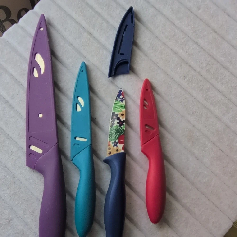 Multicolor 4-Piece Kitchen Knife Set Chef Paring Utility with Blade Covers